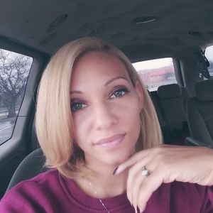 Meet your Posher, Monicia